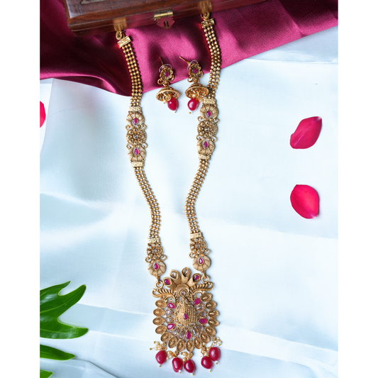 Chic Gold-Alike Long Haram with Red Beads for a Classic Look